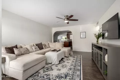 4015 E Hartford Ave, Phoenix, AZ 85032 photo 9