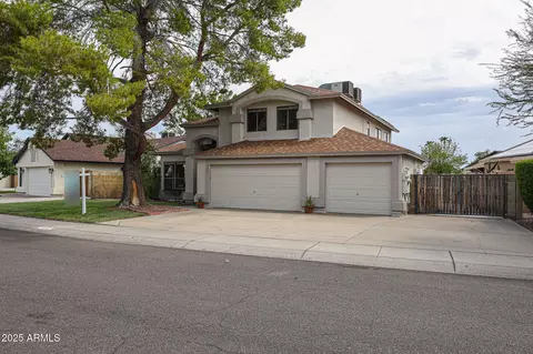 4423 W Escuda Dr, Glendale, AZ 85308