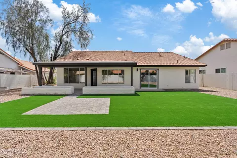 Exterior - 438 E Hackamore St, Mesa, AZ 85203 photo 2 of 4