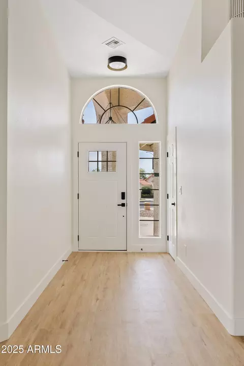 Entry Way - 438 E Hackamore St, Mesa, AZ 85203 photo 1 of 2