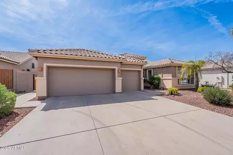 6611 E Riverdale St, Mesa, AZ 85215