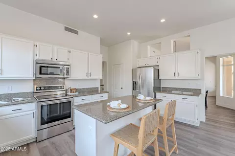 6611 E Riverdale St, Mesa, AZ 85215 photo 8