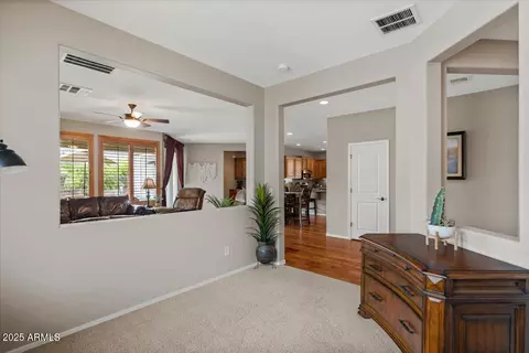 4517 E Sourwood Dr, Gilbert, AZ 85298 photo 19
