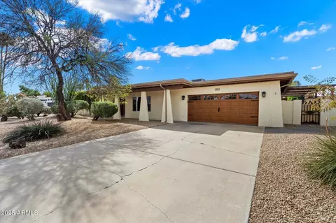 6711 E Presidio Rd, Scottsdale, AZ 85254