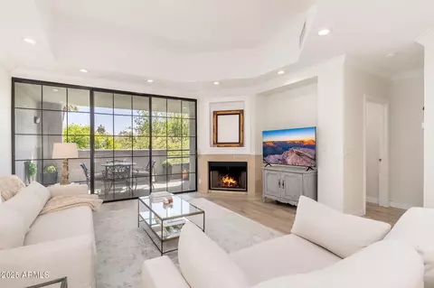 902 W Glendale Ave #215, Phoenix, AZ 85021 photo 11