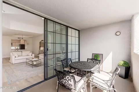 902 W Glendale Ave #215, Phoenix, AZ 85021 photo 15