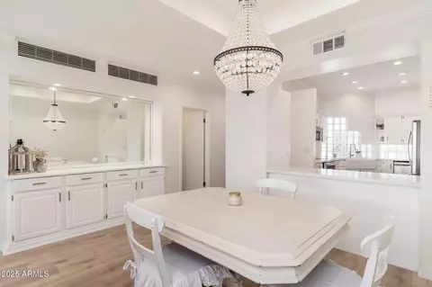 902 W Glendale Ave #215, Phoenix, AZ 85021 photo 10