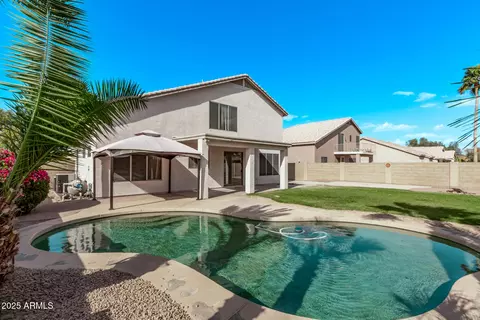 11317 W Cottonwood Ln, Avondale, AZ 85392