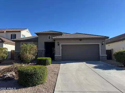 1121 W Belmont Red Trl, San Tan Valley, AZ 85143