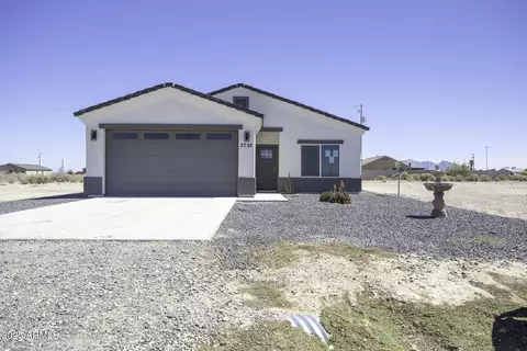 3725 N Bandelier Dr, Eloy, AZ 85131