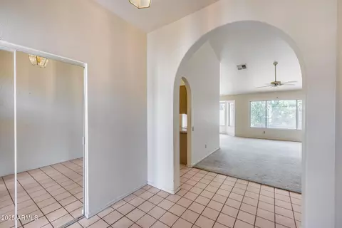 Entry Way - 4001 E Rosemonte Dr, Phoenix, AZ 85050 photo 1 of 2