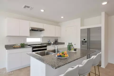 1304 W Inca Dr, Coolidge, AZ 85128