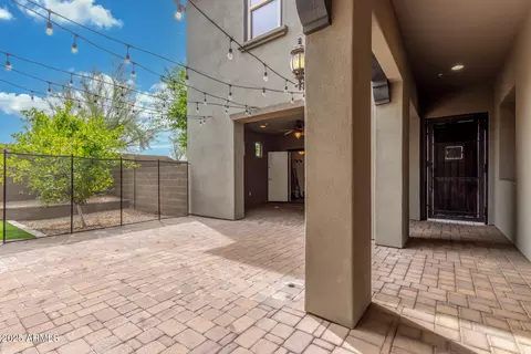 3920 E Covey Ln, Phoenix, AZ 85050 photo 38