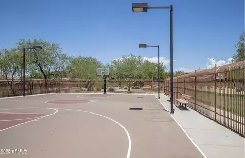 3920 E Covey Ln, Phoenix, AZ 85050 photo 56