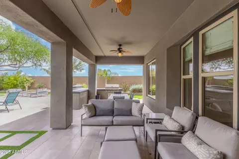 3920 E Covey Ln, Phoenix, AZ 85050 photo 43