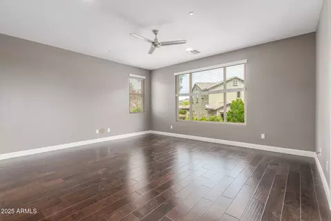 3920 E Covey Ln, Phoenix, AZ 85050 photo 16