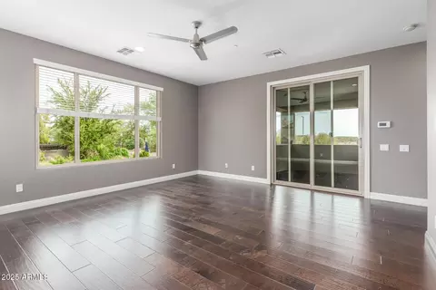 3920 E Covey Ln, Phoenix, AZ 85050 photo 17
