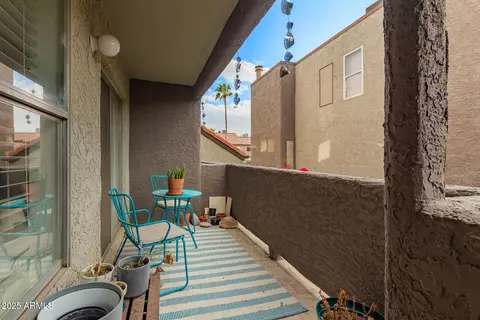 Exterior - 1645 W Baseline Rd #2176, Mesa, AZ 85202 photo 2 of 4