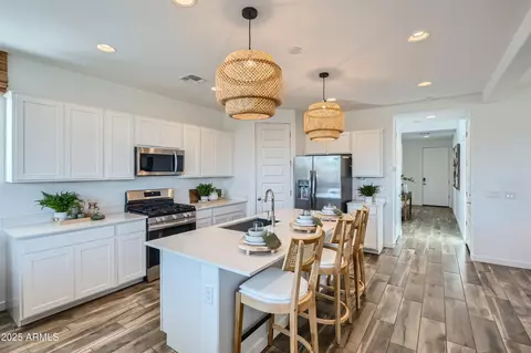 8259 E Petunia Ave, Mesa, AZ 85212 photo 3