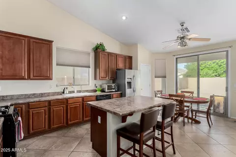 2612 W Summerside Rd, Phoenix, AZ 85041 photo 12