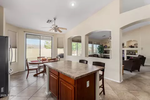 2612 W Summerside Rd, Phoenix, AZ 85041 photo 11