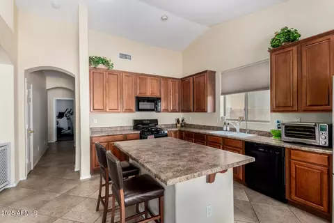 2612 W Summerside Rd, Phoenix, AZ 85041 photo 13
