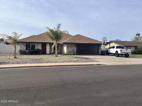 5537 E Drummer Ave, Mesa, AZ 85206