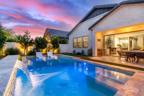 851 E Deer Creek Rd, Phoenix, AZ 85048