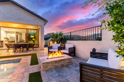 Exterior - 851 E Deer Creek Rd, Phoenix, AZ 85048 photo 2 of 11