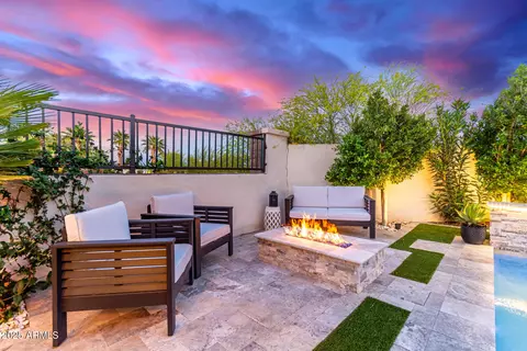 Exterior - 851 E Deer Creek Rd, Phoenix, AZ 85048 photo 9 of 11