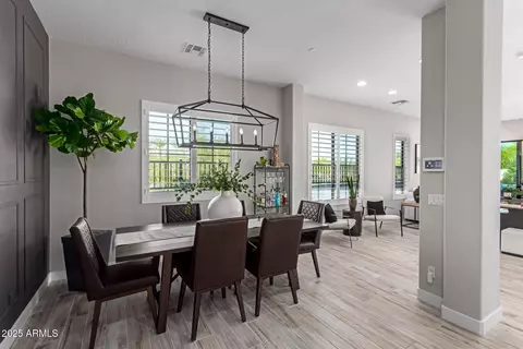 Dining - 851 E Deer Creek Rd, Phoenix, AZ 85048 photo 2 of 2