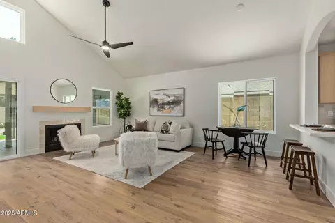 847 E Cullumber St, Gilbert, AZ 85234 photo 2