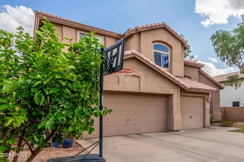 3713 Encinas Ave, Gilbert, AZ 85234 photo 3
