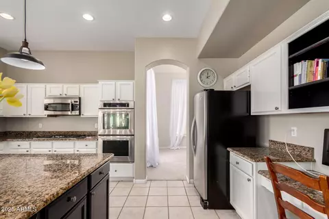 3713 Encinas Ave, Gilbert, AZ 85234 photo 11