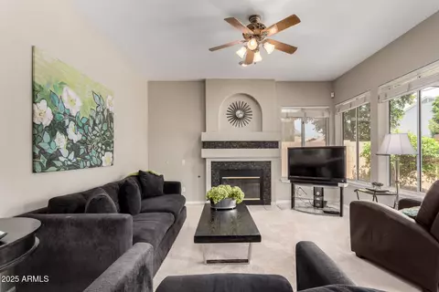 3713 Encinas Ave, Gilbert, AZ 85234 photo 10
