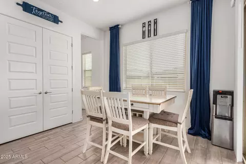 Dining - 2316 E Isaiah Ave, Gilbert, AZ 85298 photo 1 of 2