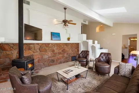 Living - 706 Shattuck St, Bisbee, AZ 85603 photo 2 of 5