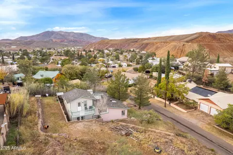 View/Area - 706 Shattuck St, Bisbee, AZ 85603 photo 3 of 4