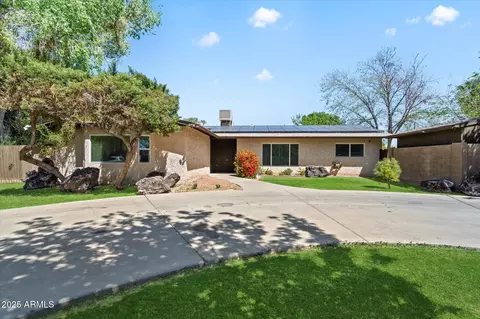7602 W Acoma Dr, Peoria, AZ 85381