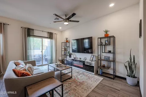 8295 N 22nd Dr, Phoenix, AZ 85021 photo 17
