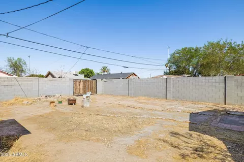 Exterior - 2802 W Melvin St, Phoenix, AZ 85009 photo 1 of 1