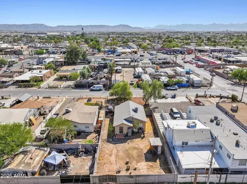 View/Area - 2802 W Melvin St, Phoenix, AZ 85009 photo 5 of 8