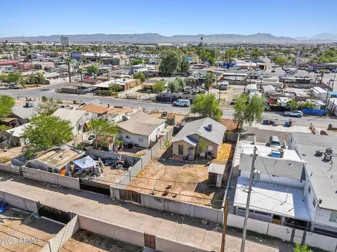 View/Area - 2802 W Melvin St, Phoenix, AZ 85009 photo 6 of 8