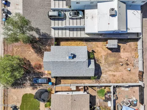 View/Area - 2802 W Melvin St, Phoenix, AZ 85009 photo 7 of 8