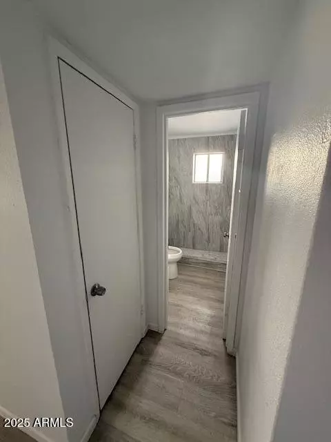 Entry Way - 1714 E Chipman Rd, Phoenix, AZ 85040 photo 2 of 4