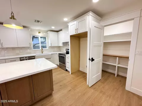2425 E Inverness Ave, Mesa, AZ 85204 photo 6