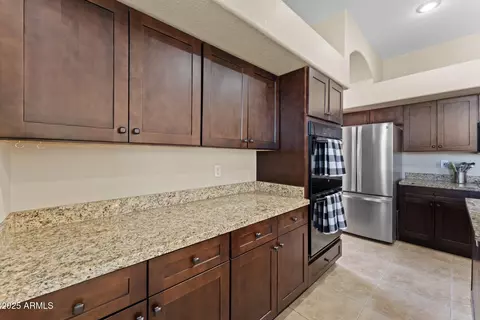Kitchen - 3618 E Feather Ave, Gilbert, AZ 85234 photo 5 of 6