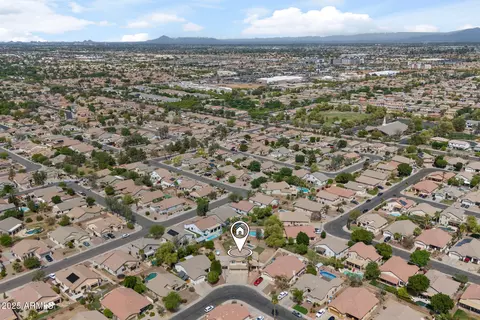 View/Area - 3618 E Feather Ave, Gilbert, AZ 85234 photo 5 of 7