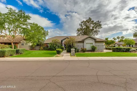 1133 W Las Palmaritas Dr, Phoenix, AZ 85021