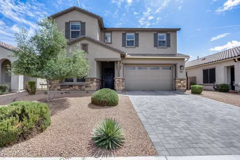 987 E Knightsbridge Way, Gilbert, AZ 85297 photo 2